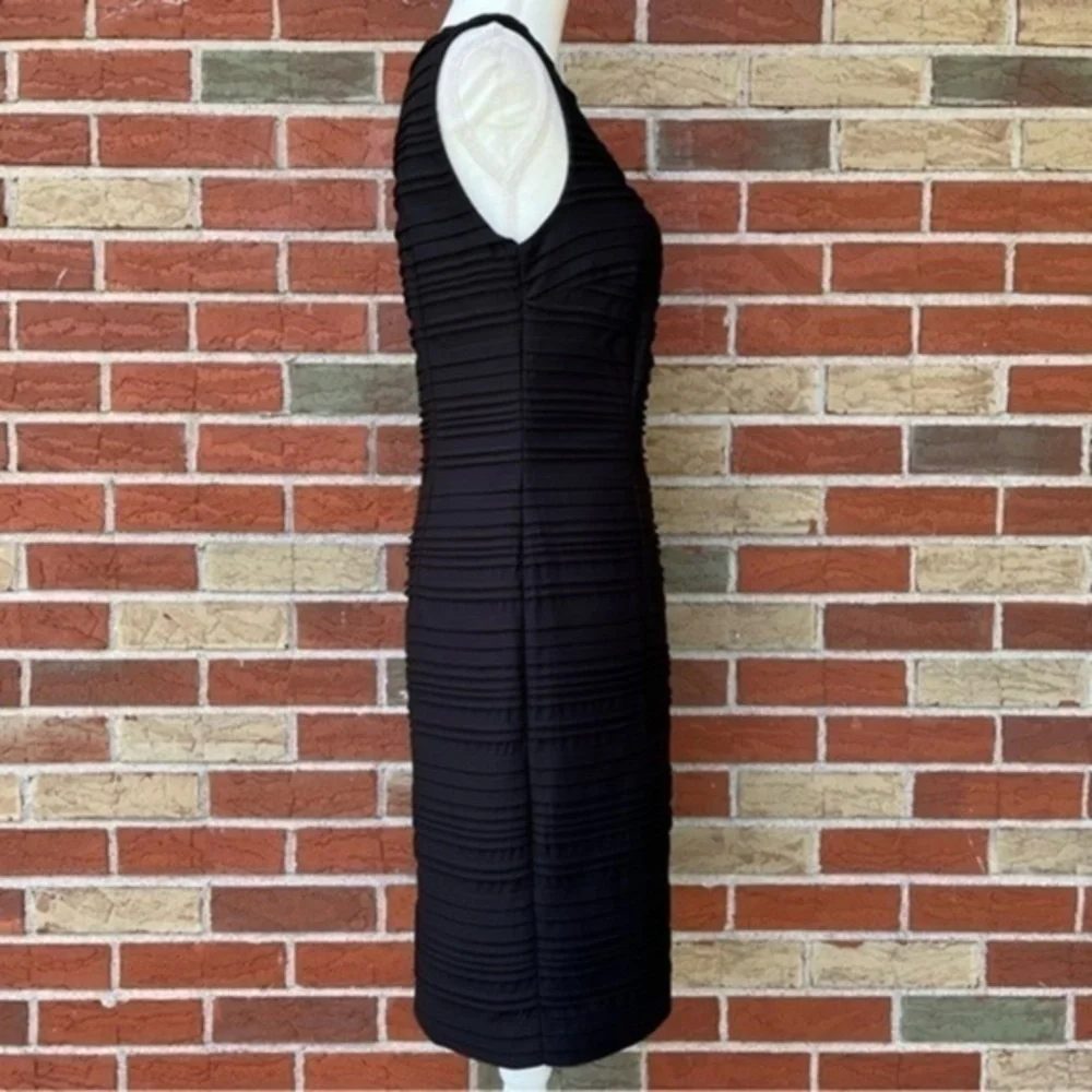 Calvin Klein Textured Round Neck NWT Black Sleeveless Mini Dress 👗